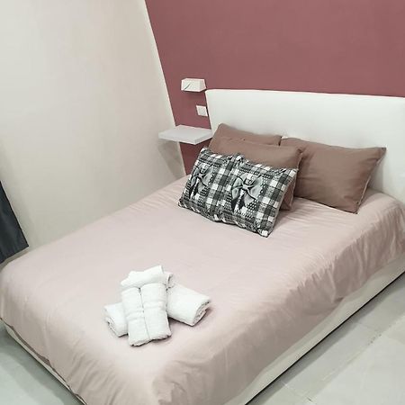Fraleo Home Napoli Esterno foto