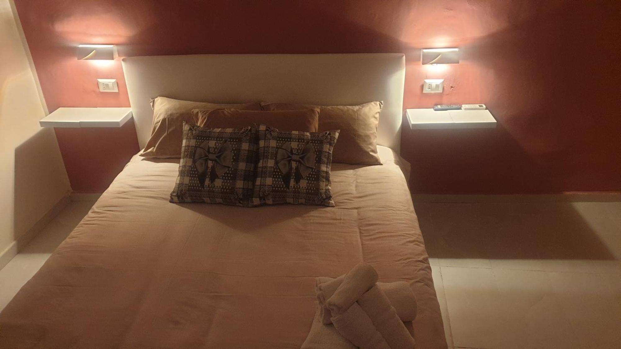 Fraleo Home Napoli Esterno foto