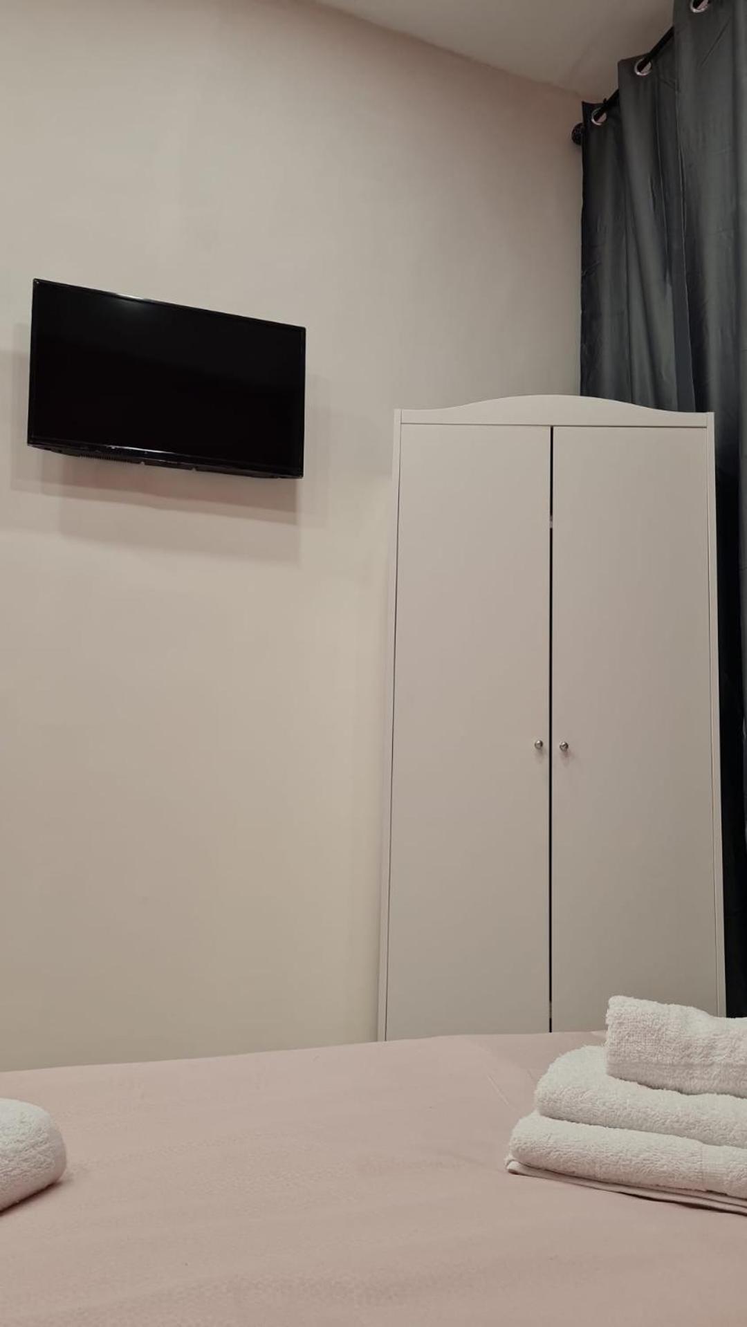 Fraleo Home Napoli Esterno foto