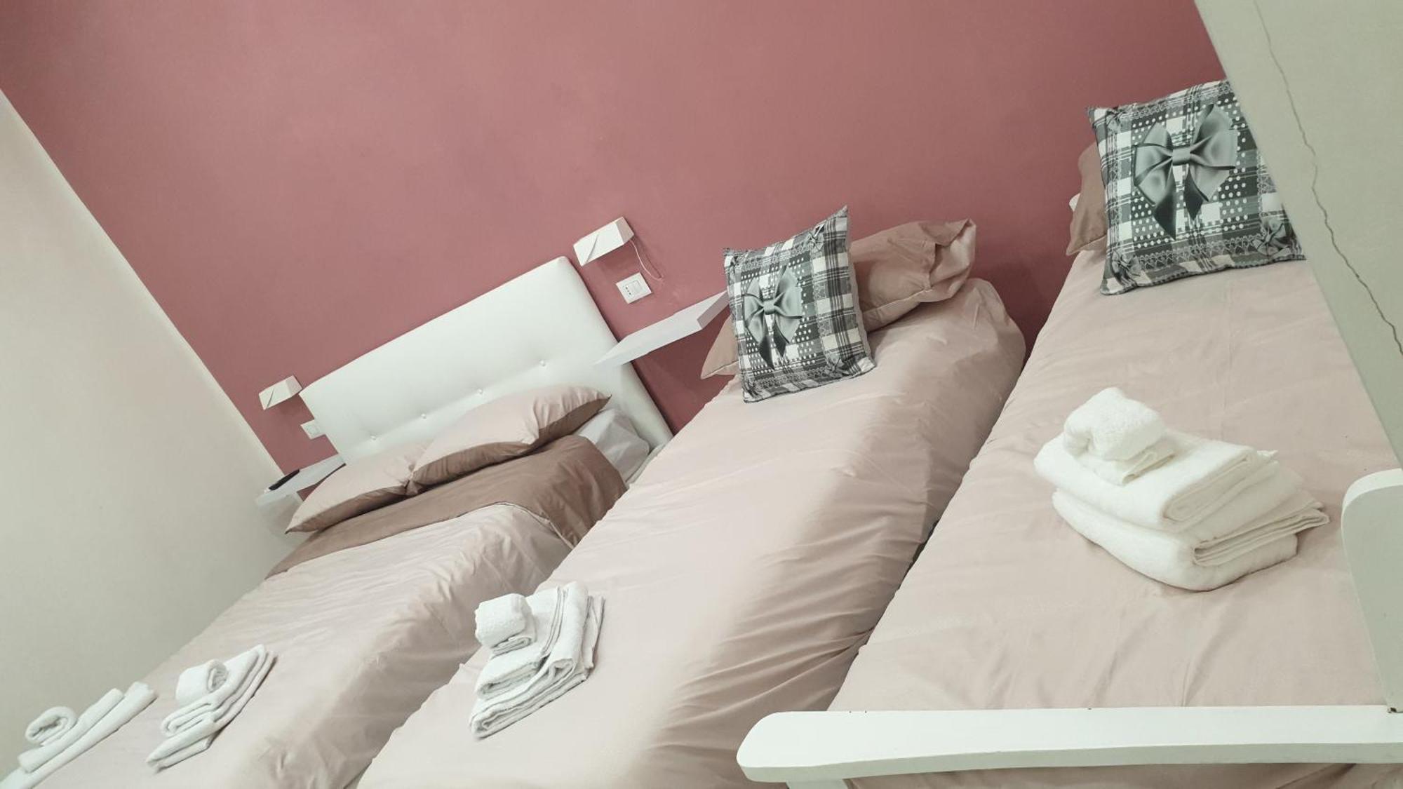 Fraleo Home Napoli Esterno foto
